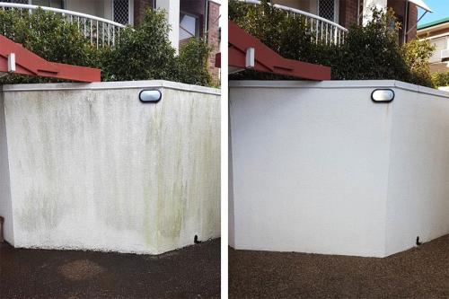 Huge transformation front of house after [pressure cleaning
